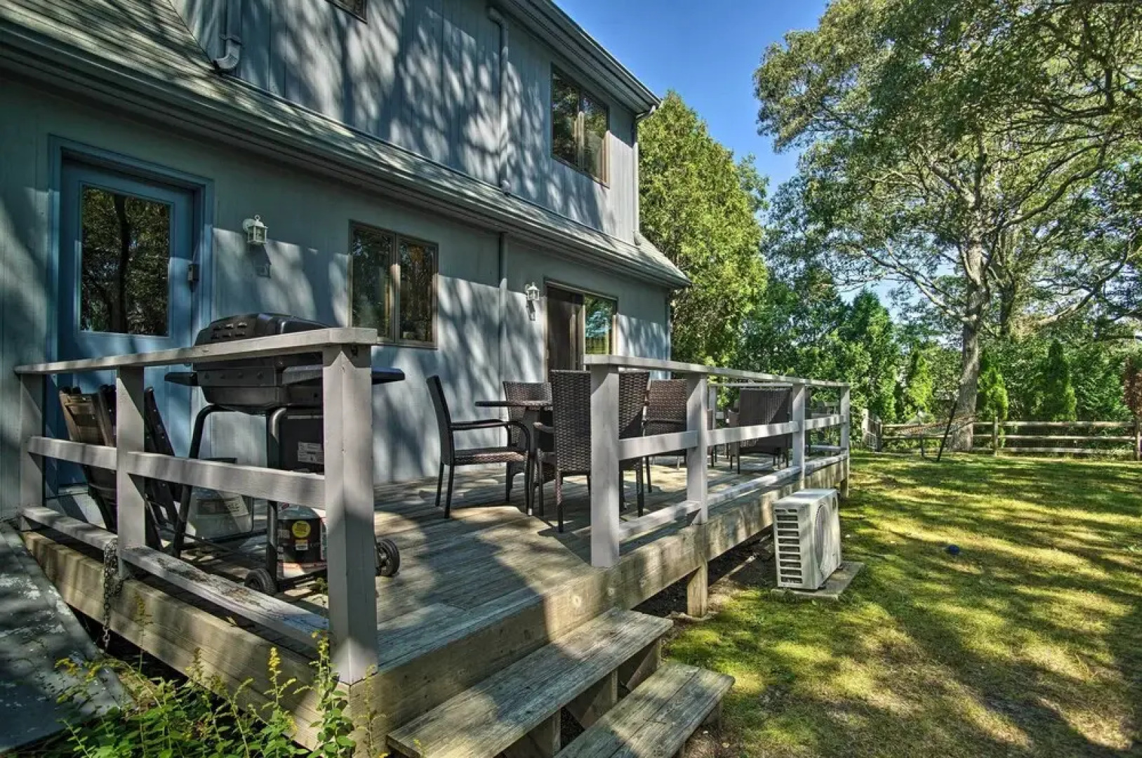 Vineyard Gem < 2 Mi to Beach & Oak Bluffs!