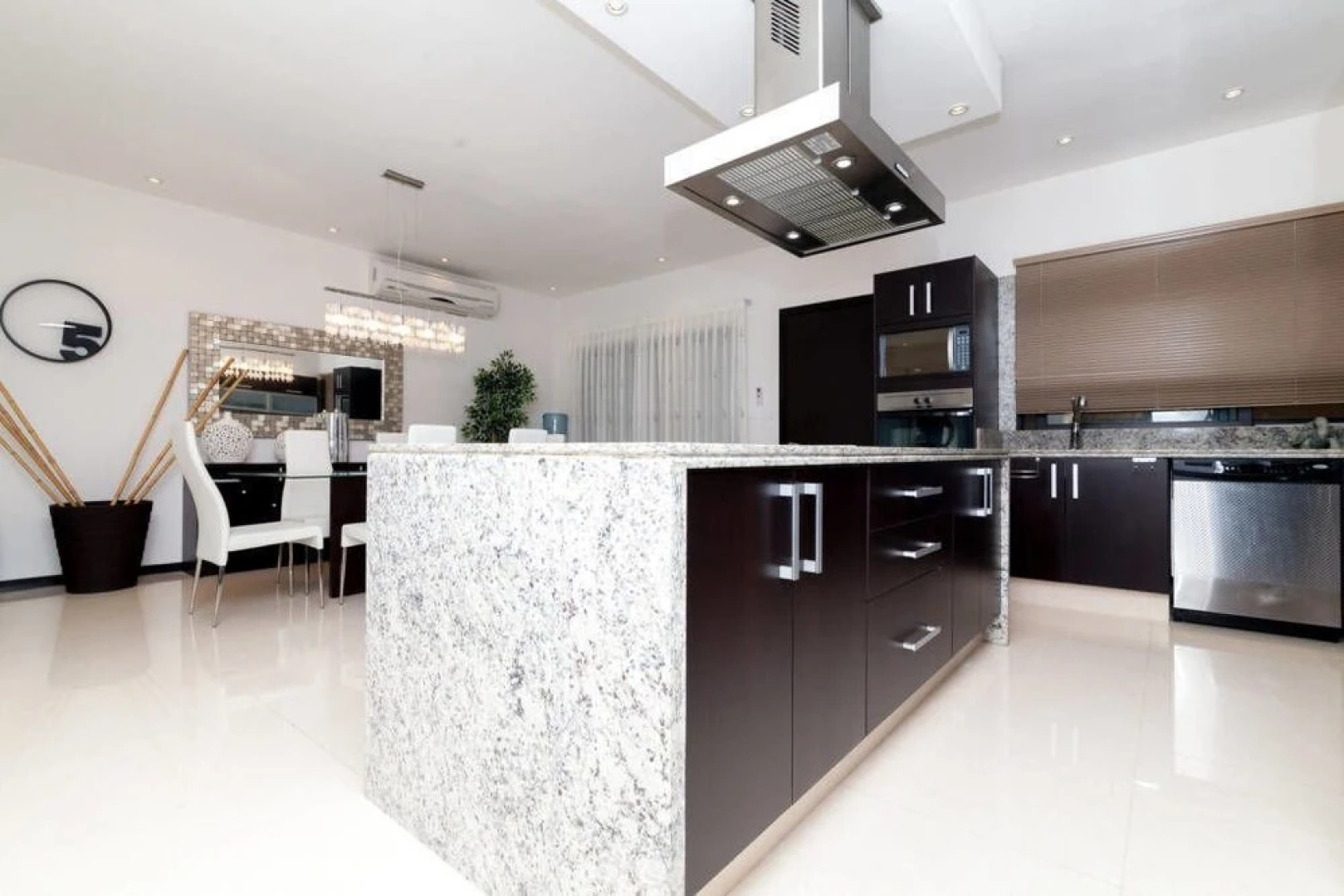 Two Bedroom Apartment Heliko 201