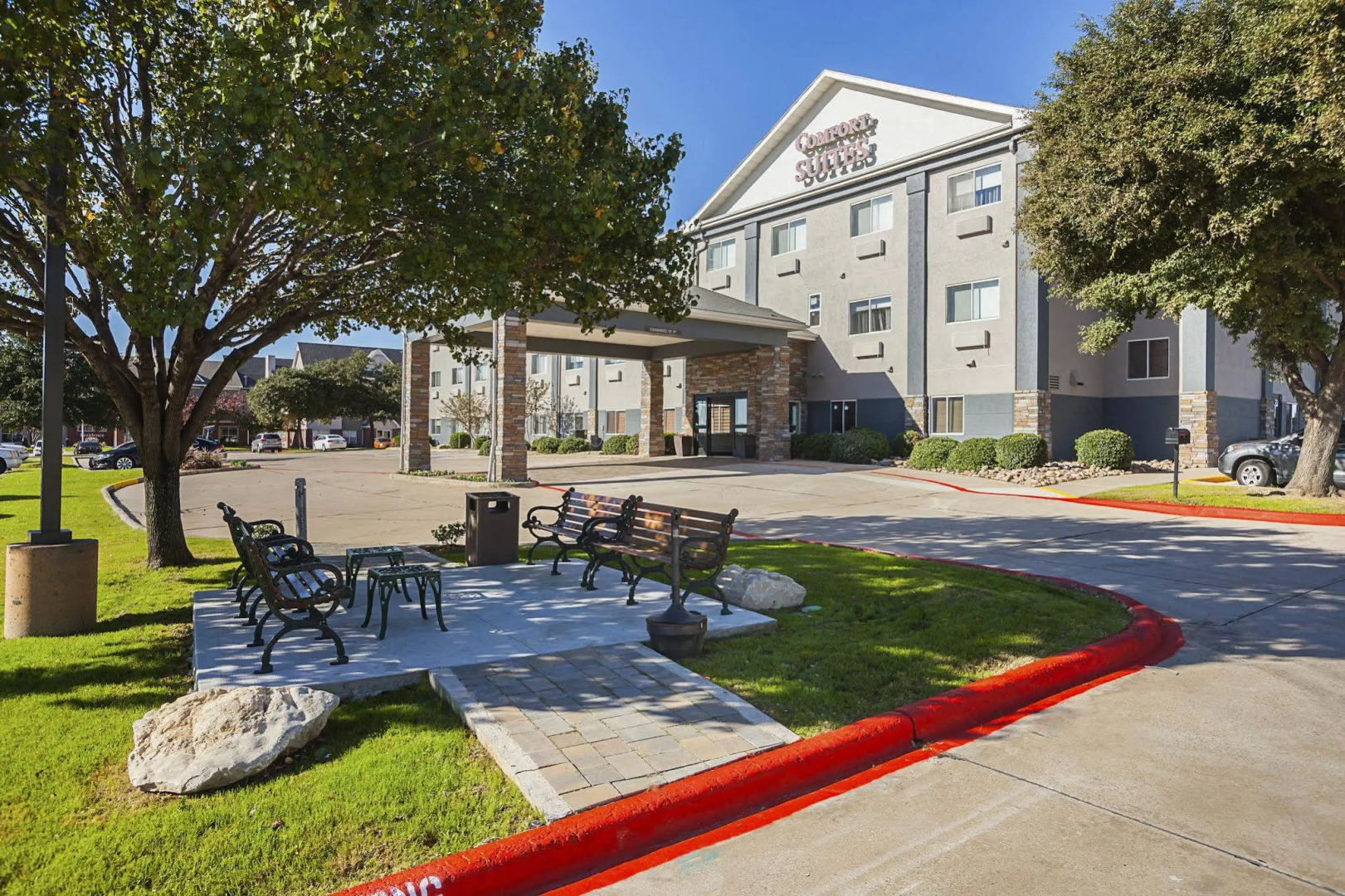 Comfort Suites Lewisville - Dallas