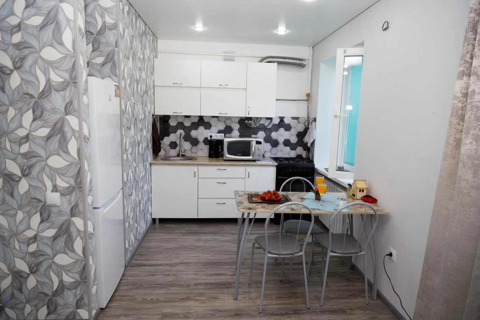 Апартаменты на переулке Красный Шахтёр