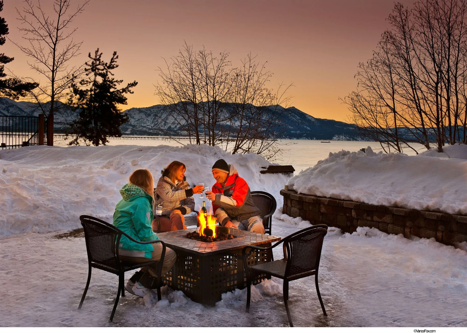 Aston Lakeland Village Beach & Mountain Resort