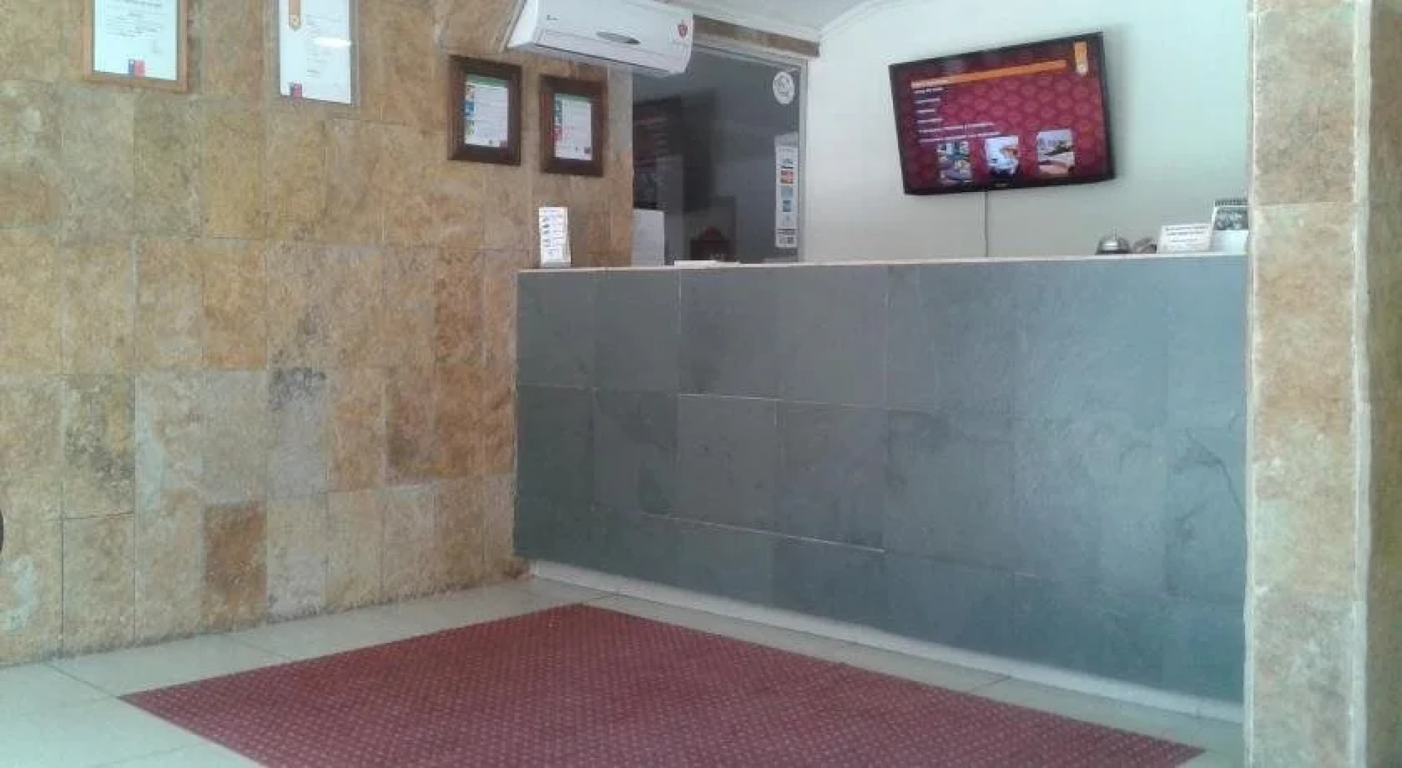 Hotel Real