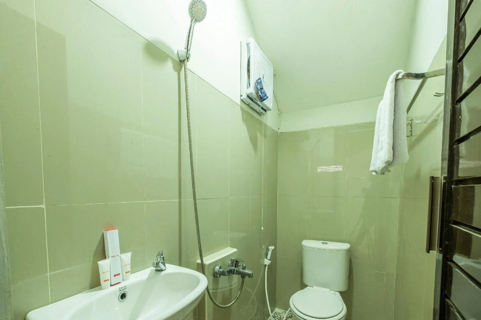 OYO 1504 Alana Gardenia Syariah