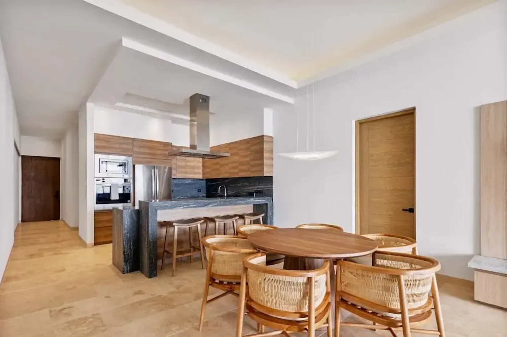 Live Aqua Private Residences La Paz