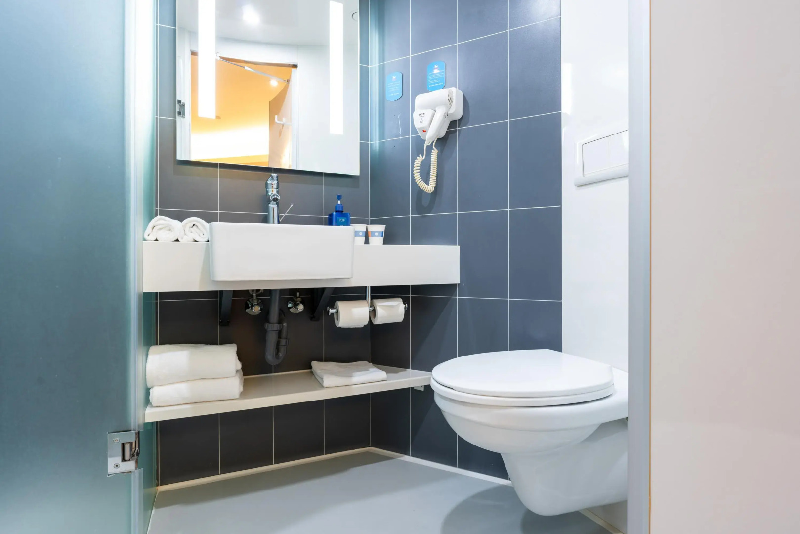 Hanting Hotel Shanghai Lujiazui Dongfang Road Branch