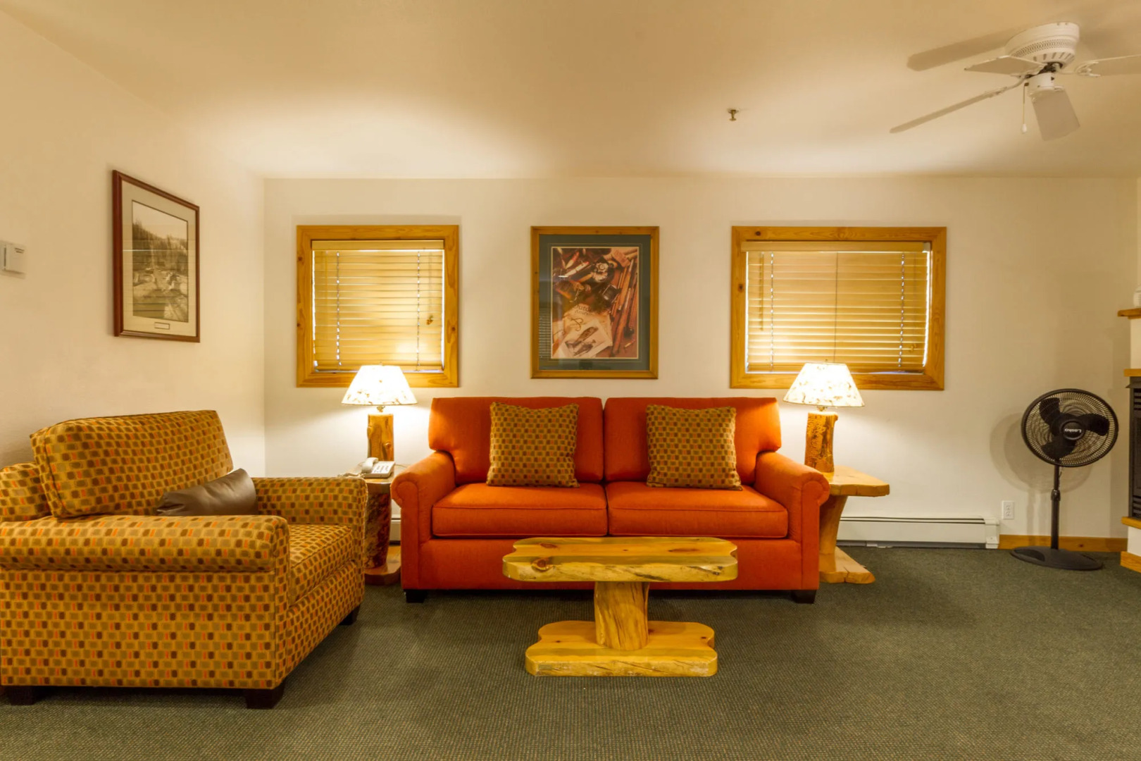 Red Wolf Lakeside Lodge