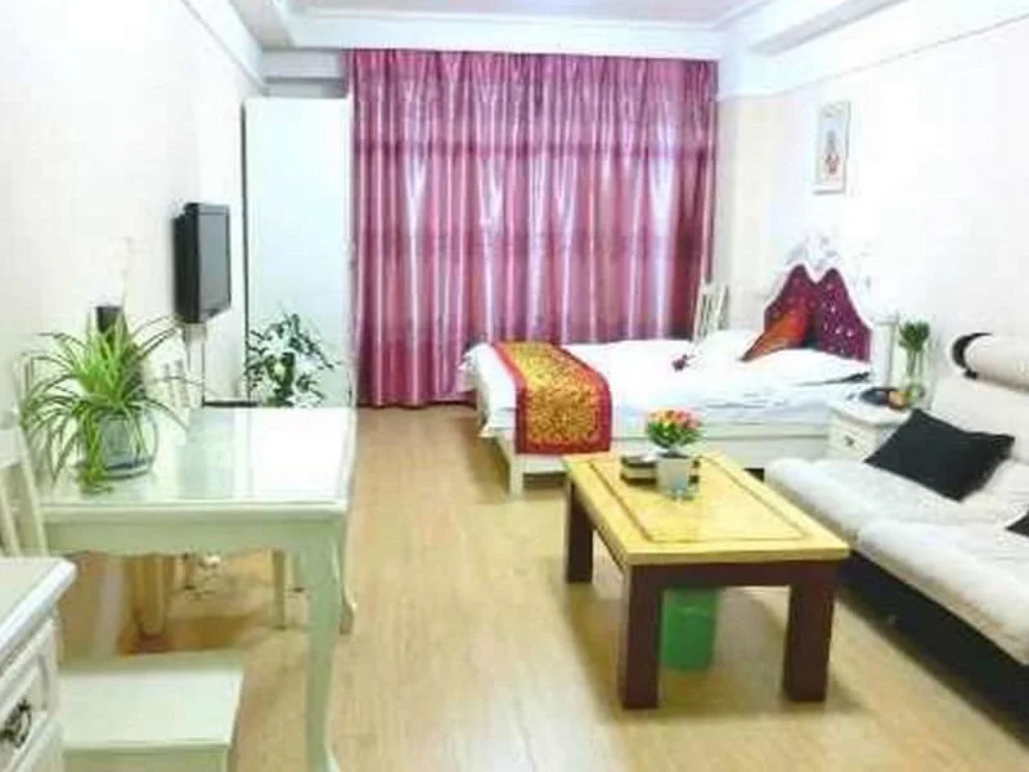 Dalian Shiyuan Business Apartment Hotel