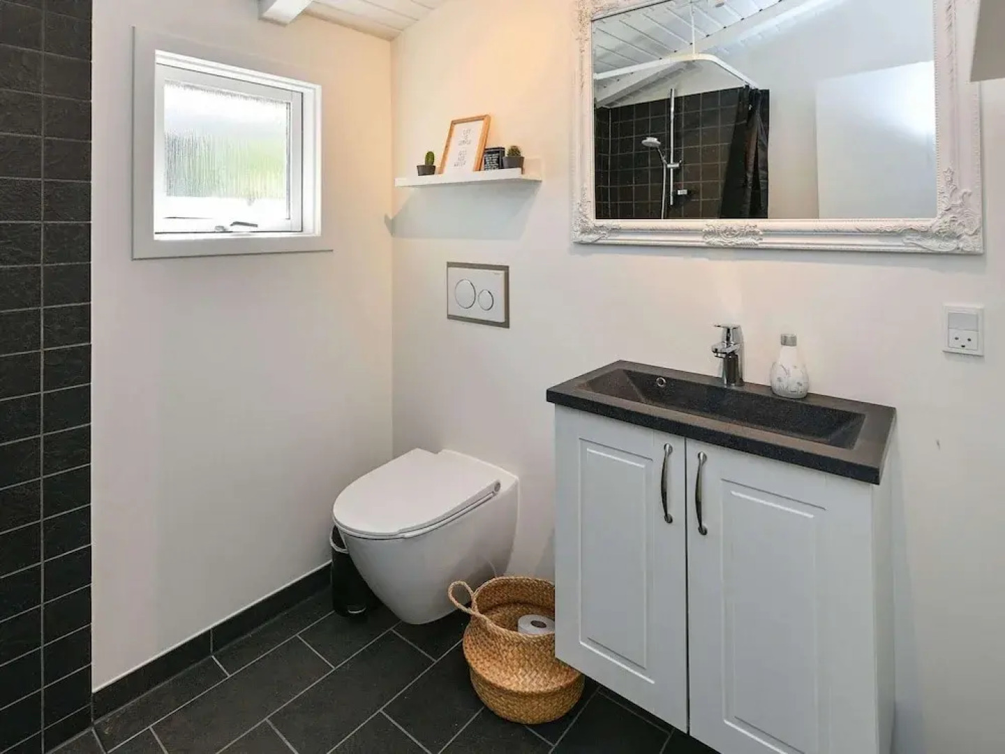 5 Person Holiday Home in Oksbol-by Traum