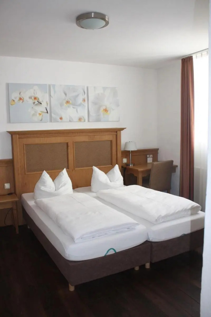 Restaurant-Cafe-Pension Himmel