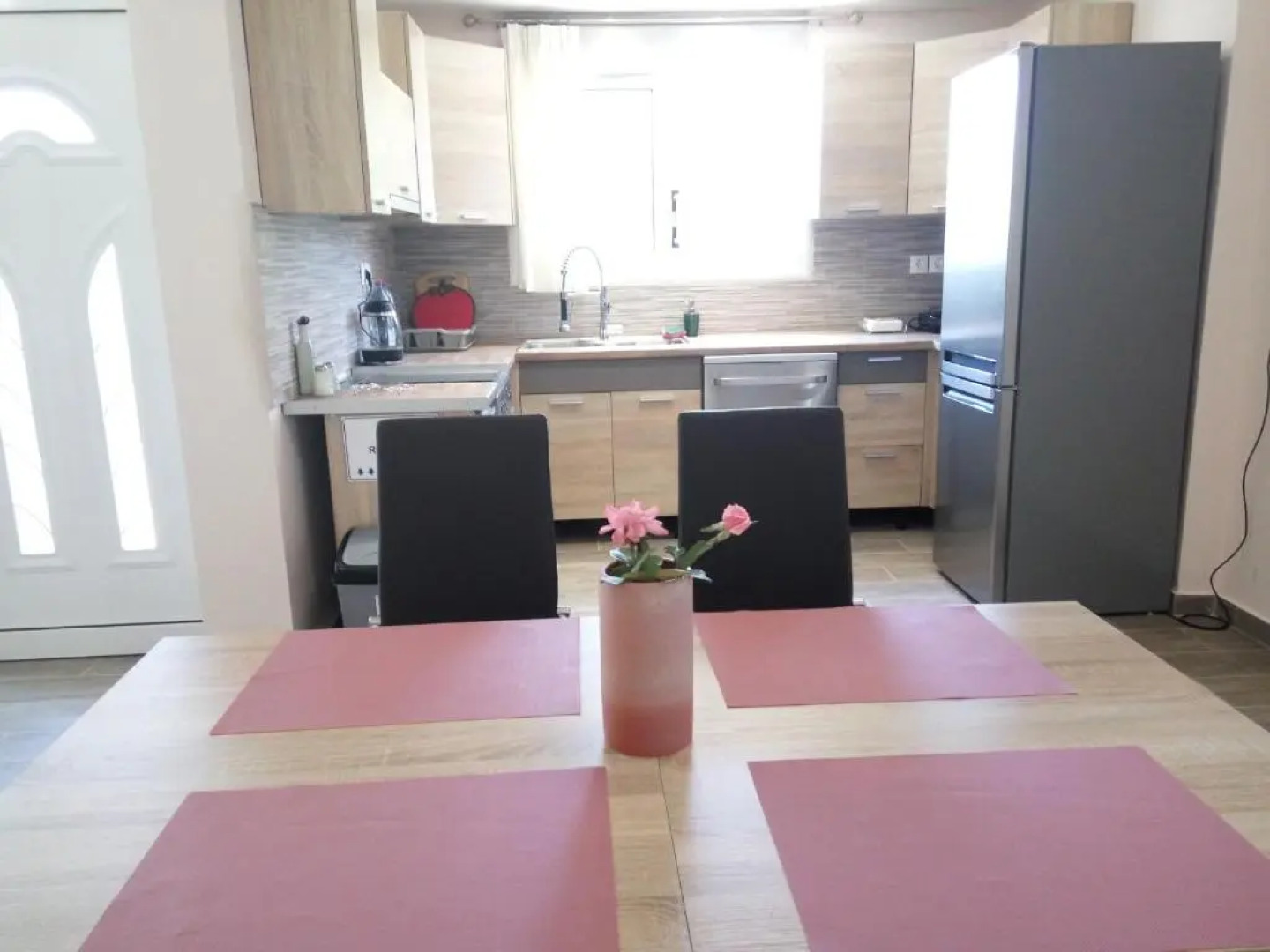 Helios & Elia family house