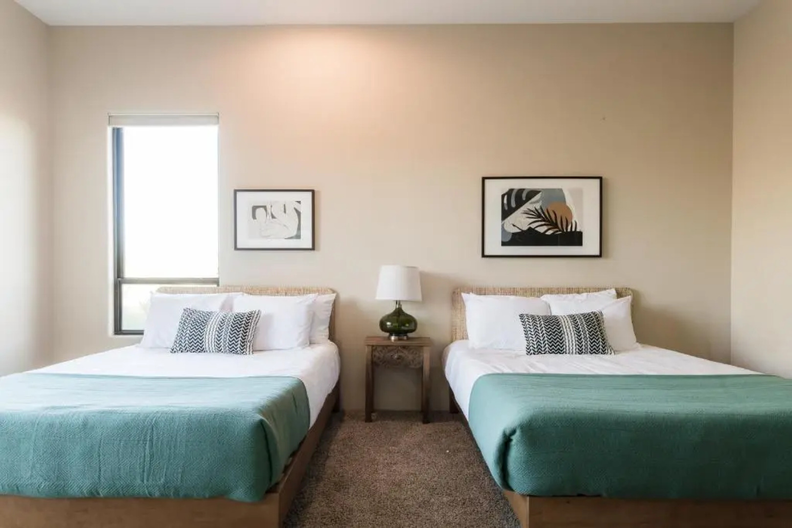 Sunbeam by Avantstay Elegant, Private Desert Home w/ Infinity Pool, Spa & View