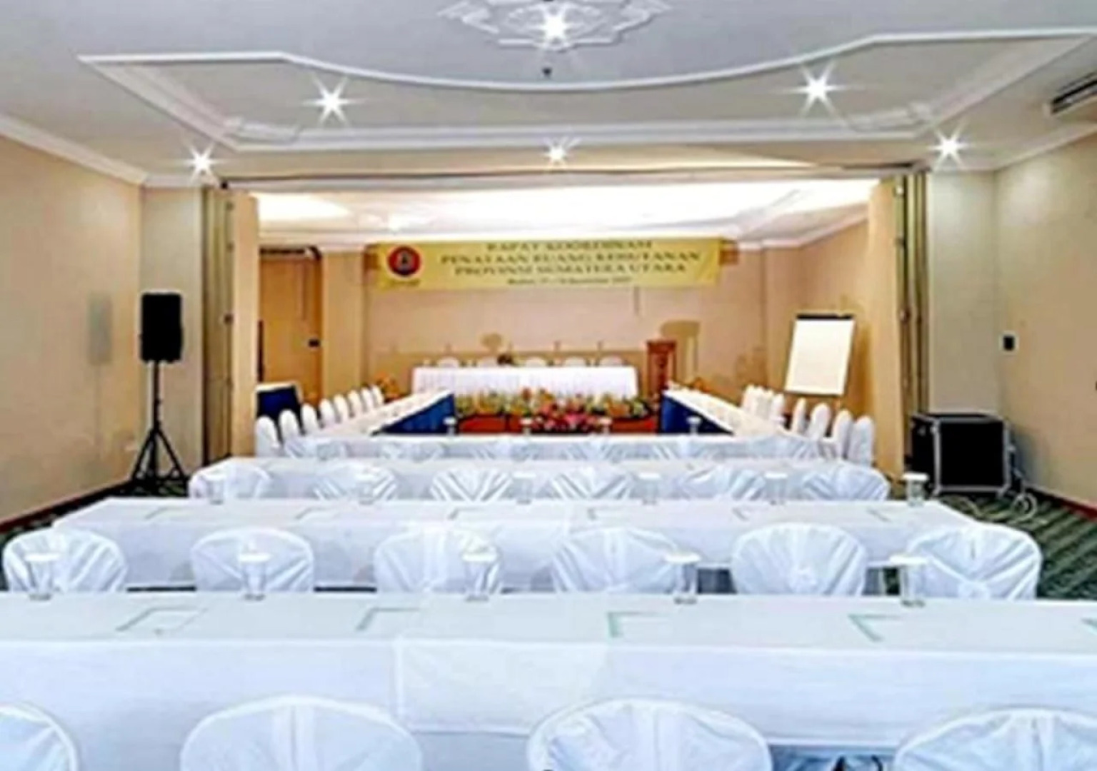 Hotel Madani Medan - Syariah Hotel