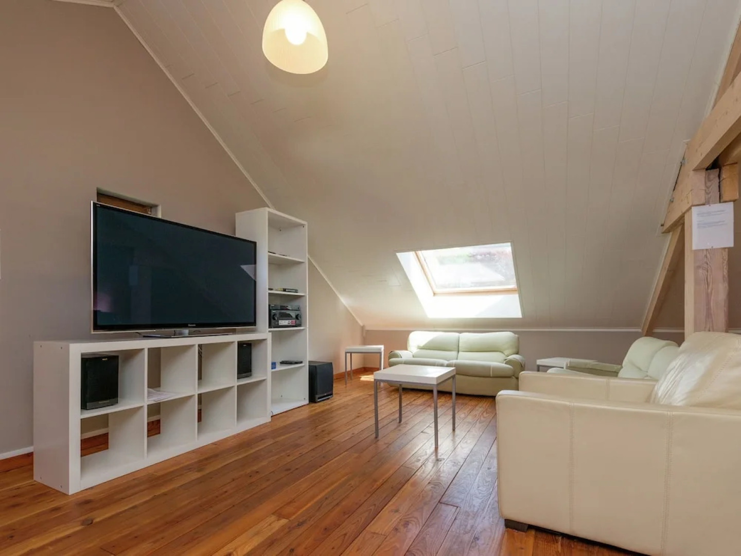 Magnificent Mansion with Sauna & Hot Tub in Libin