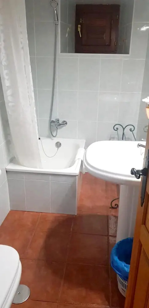 House With 4 Bedrooms in Linares, Peñarrubia, With Wonderful Mountain View and Wifi Near the Beach