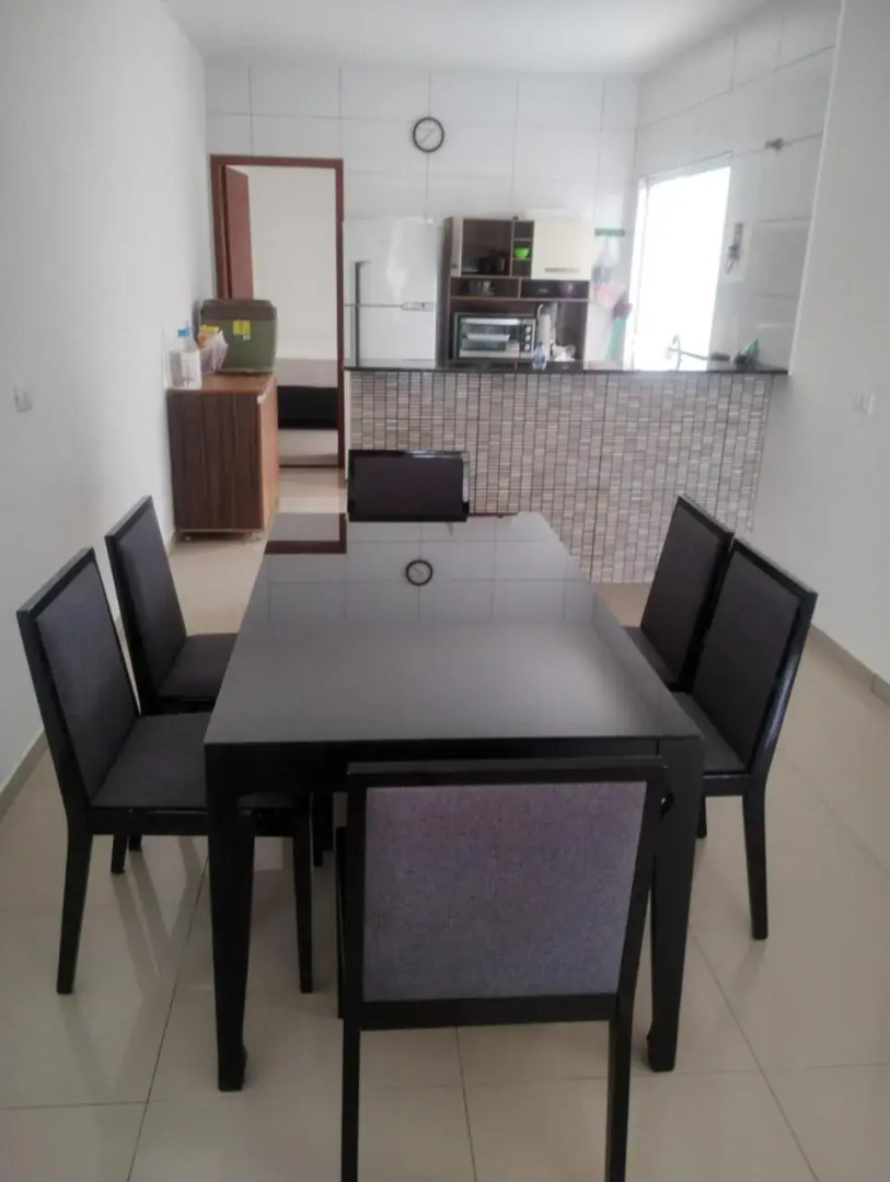 Casa Nova com Piscina 3 quartos