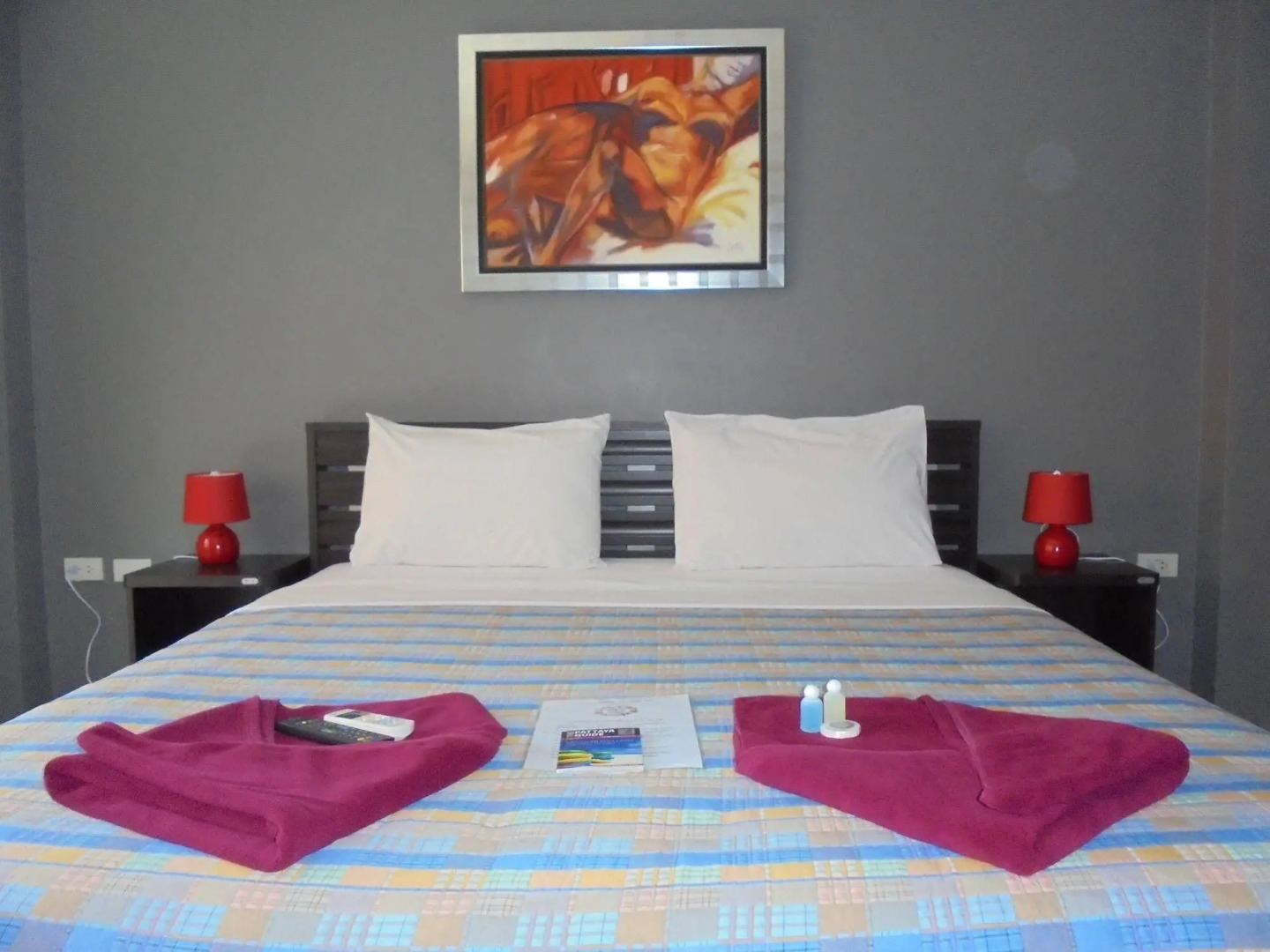 Robin’s Nest Guesthouse & Restaurant