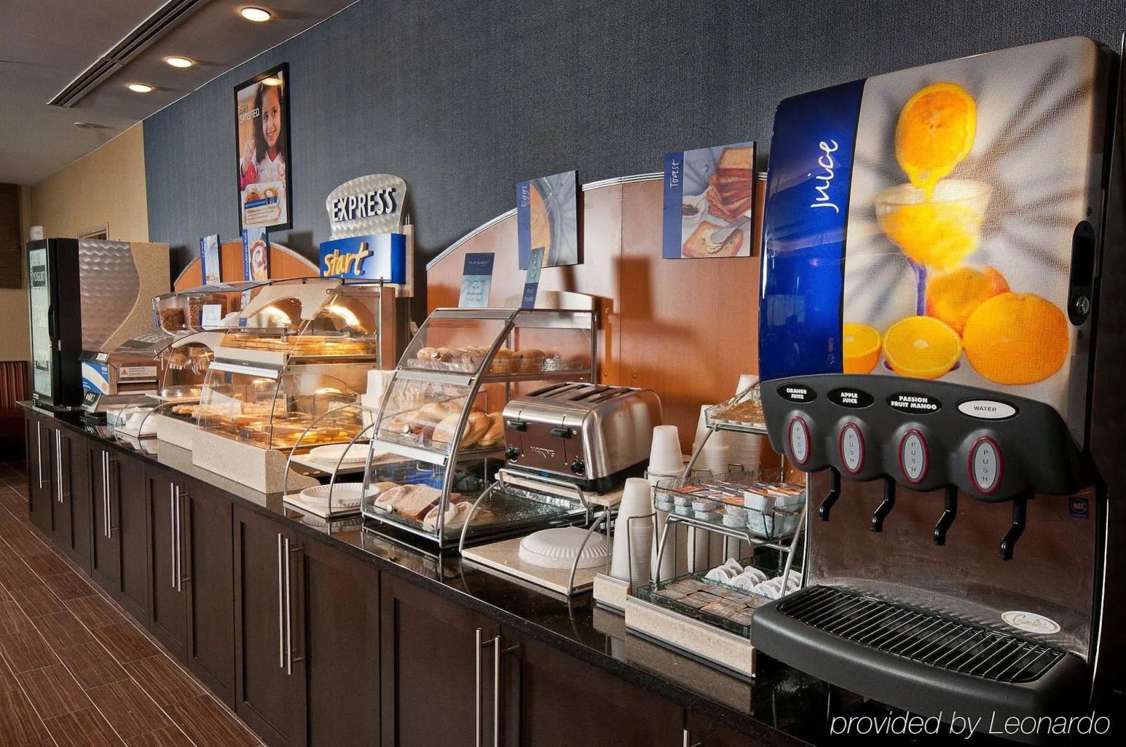 Holiday Inn Express Hotel & Suites Pearsall by IHG