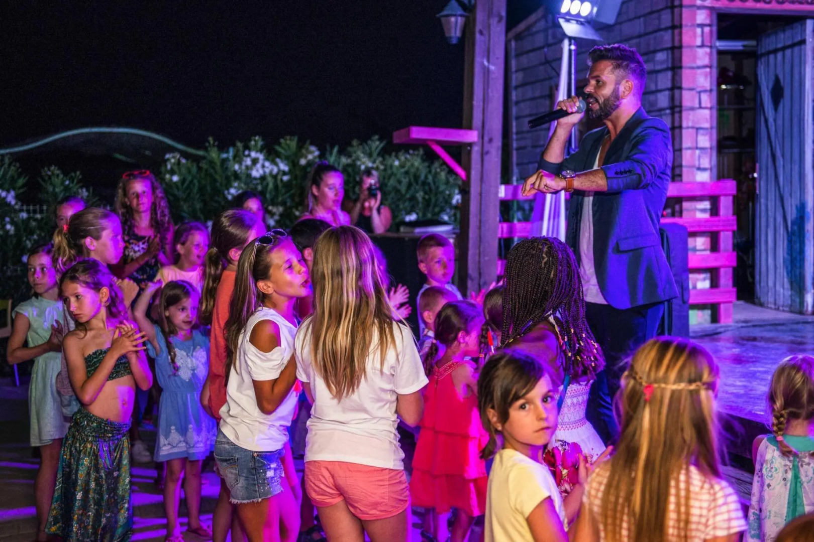 Terraced house with air conditioning in the residence Le Clos des Oliviers