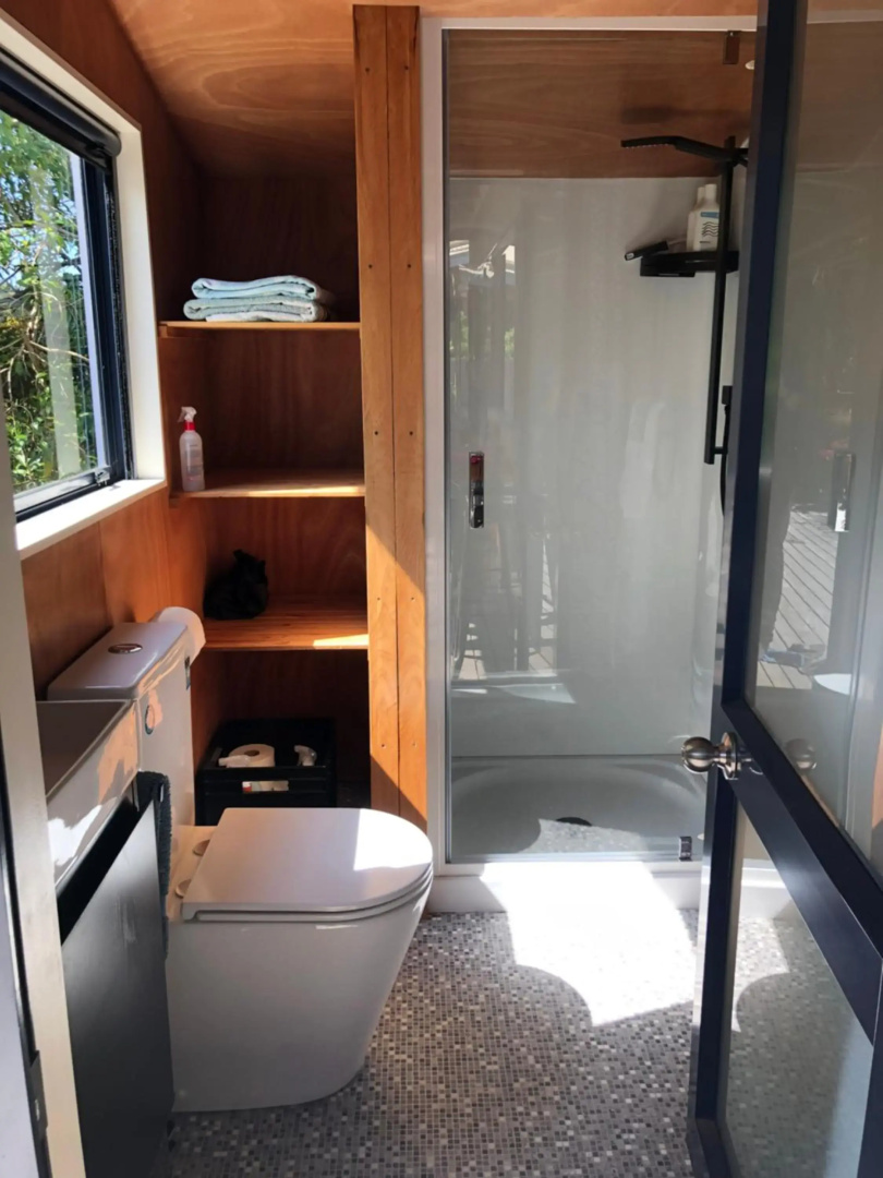 Kākā Ridge Retreat