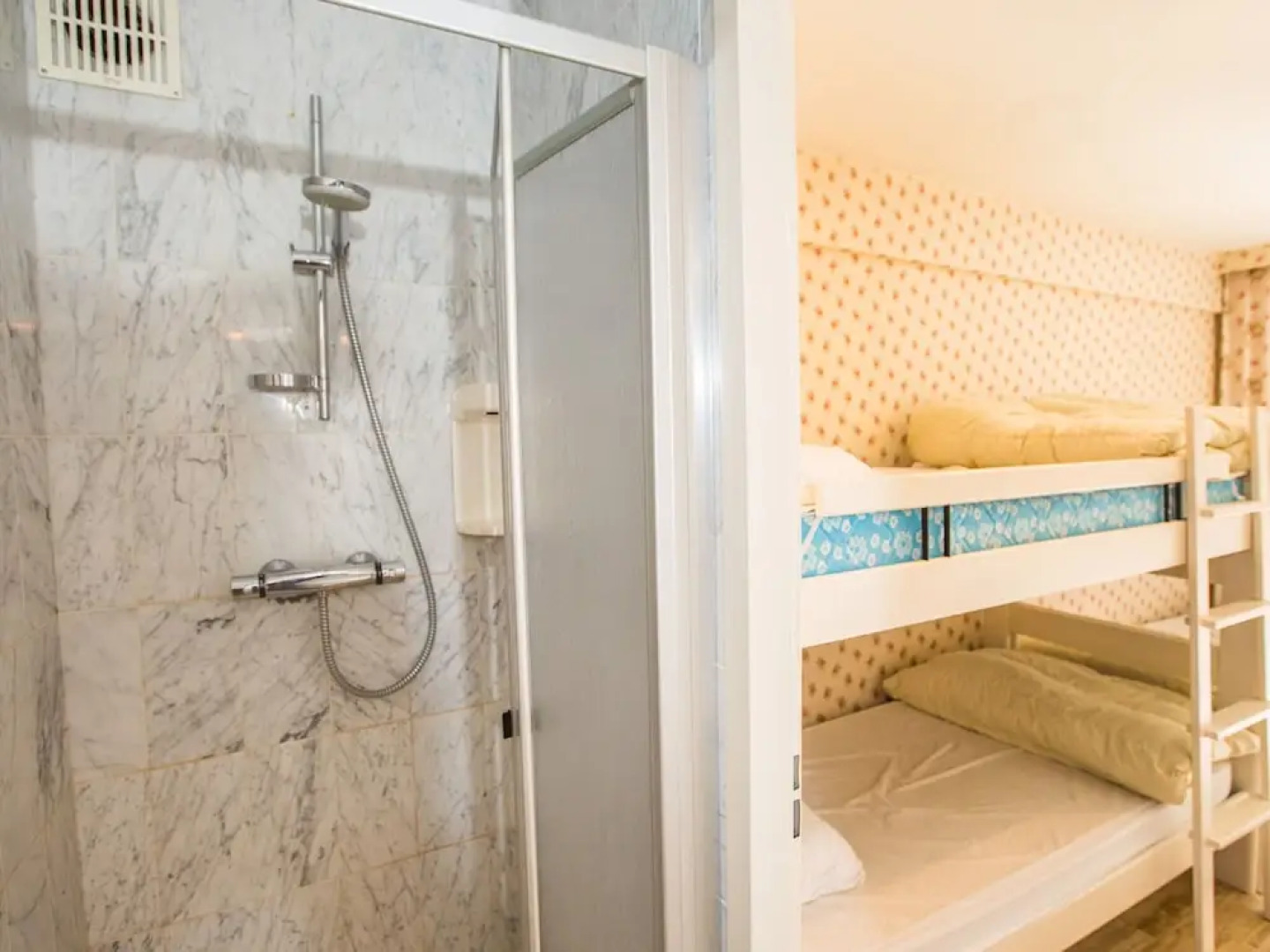 Charming Apartment With sea View