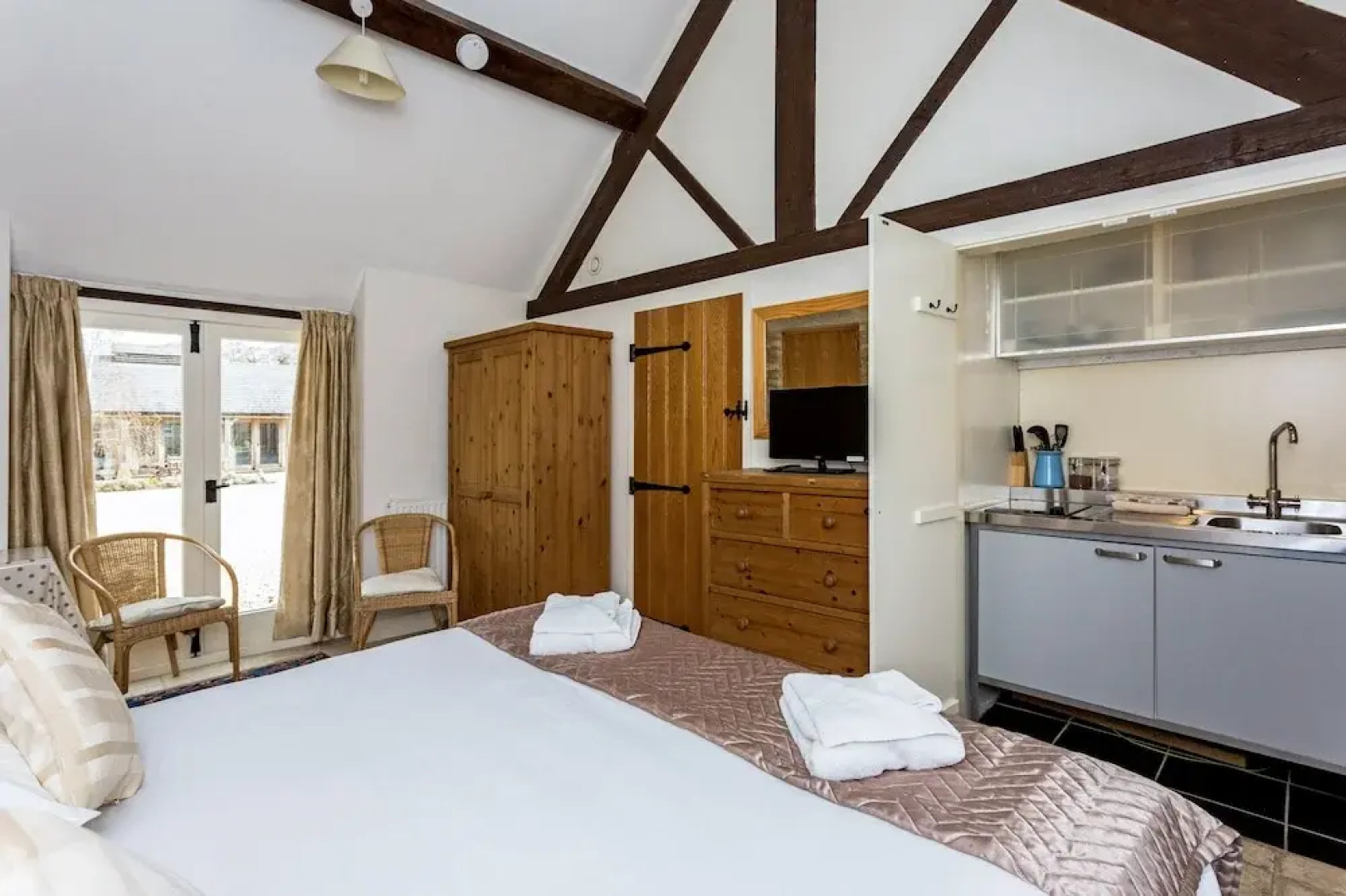 Vintage Barn Conversion near Faringdon