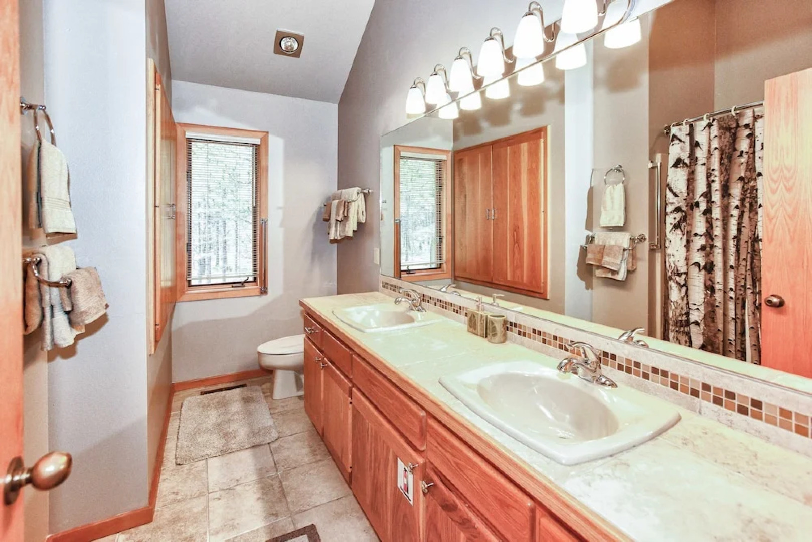 Black Butte Ranch - 5 Br home by RedAwning