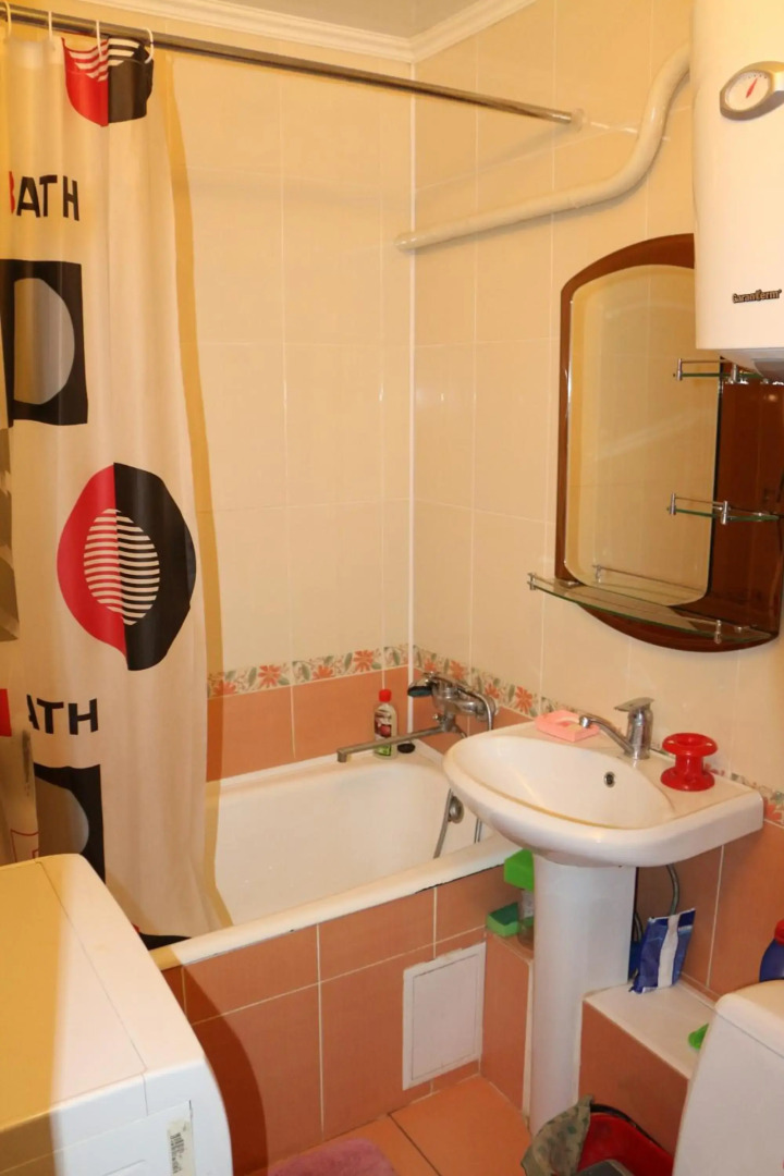 Apartment Alikhanova 38/3