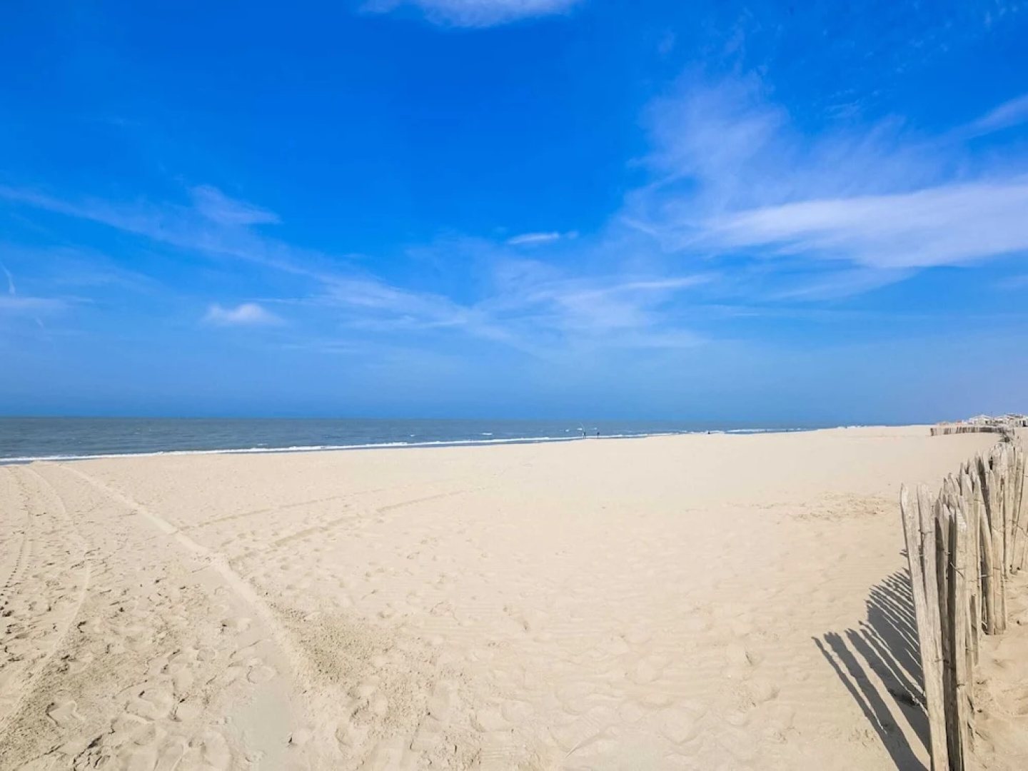 Flat With sea View and Parking