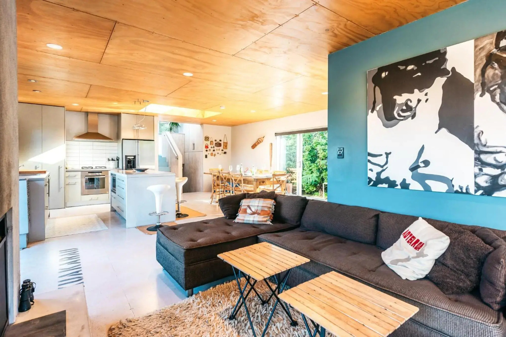 The Fat Pigeon - Omiha Holiday Home