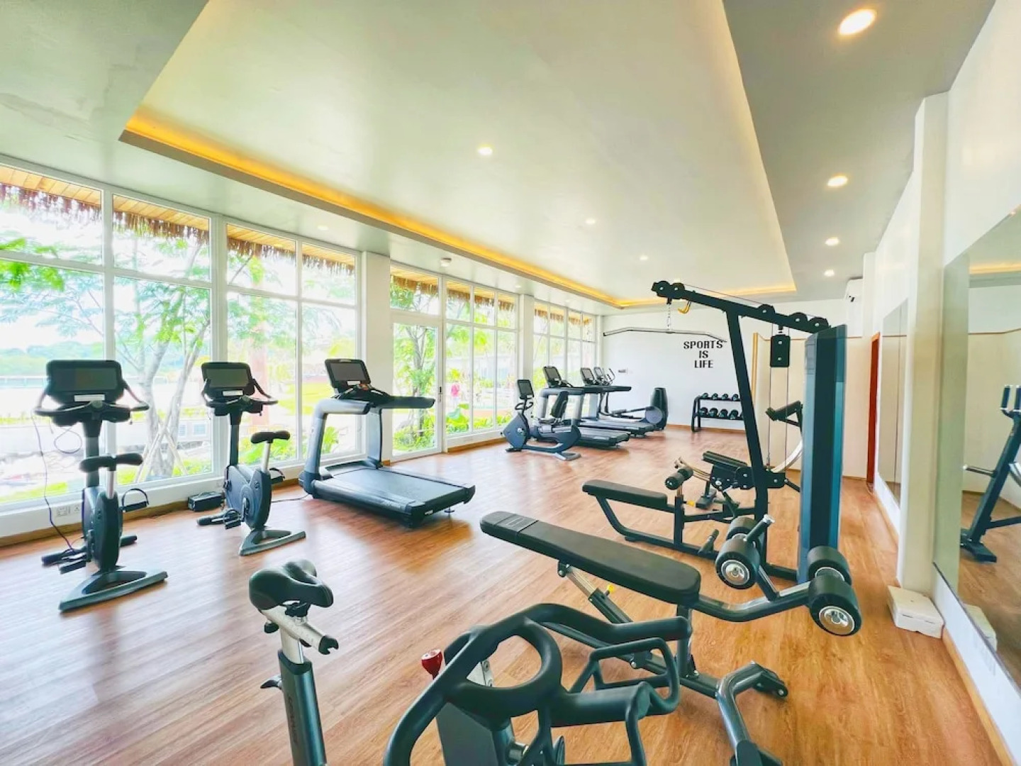 Koh Apikjun Resort by EHM