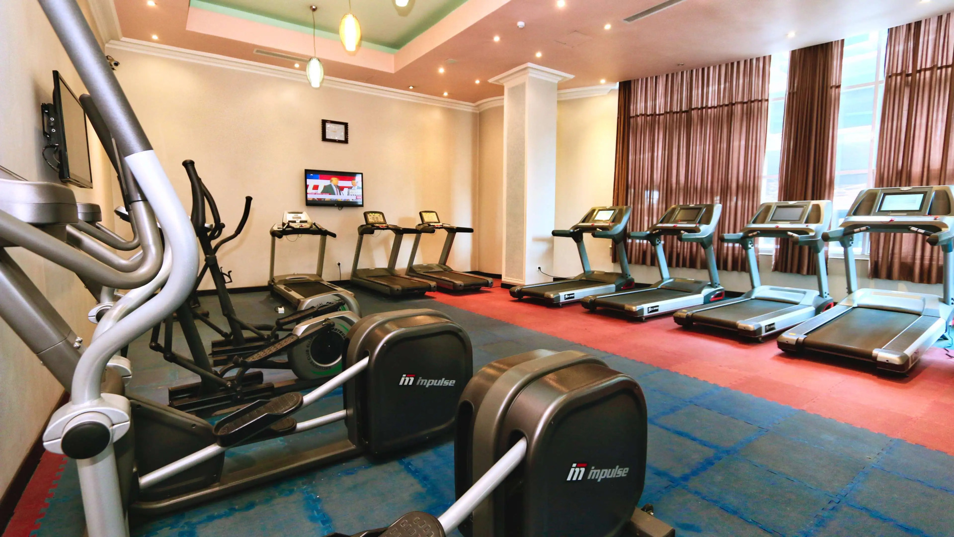 Elilly International Hotel