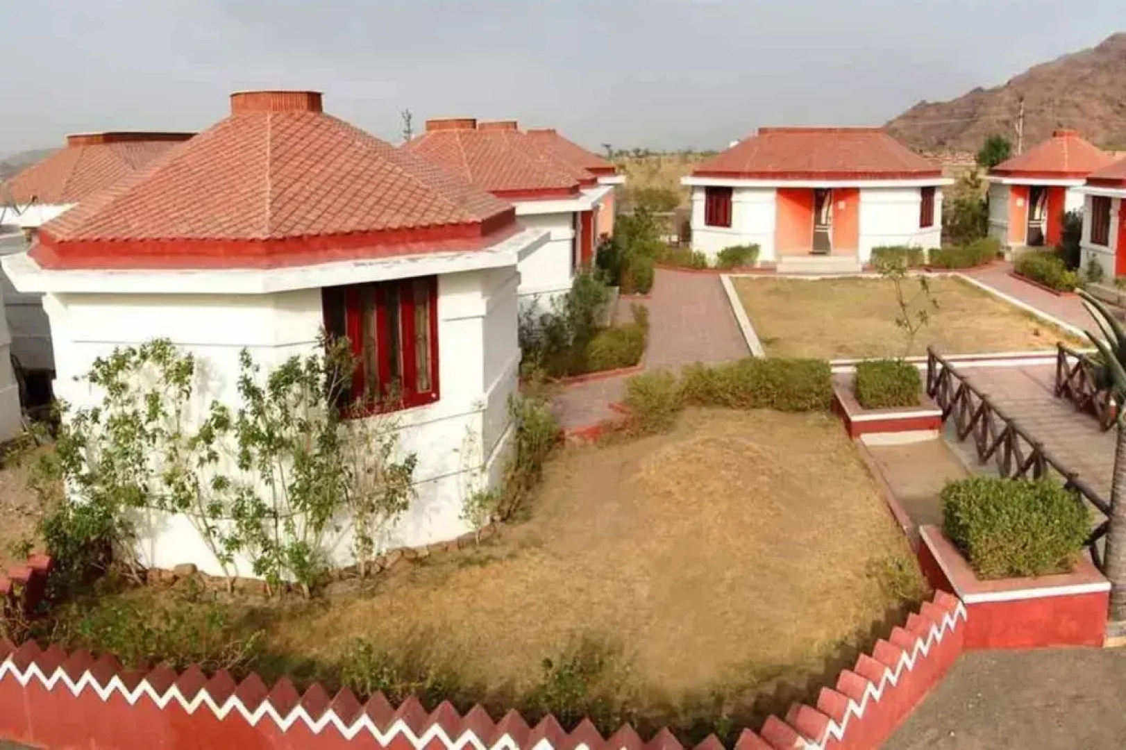 Valley View Club & Resort