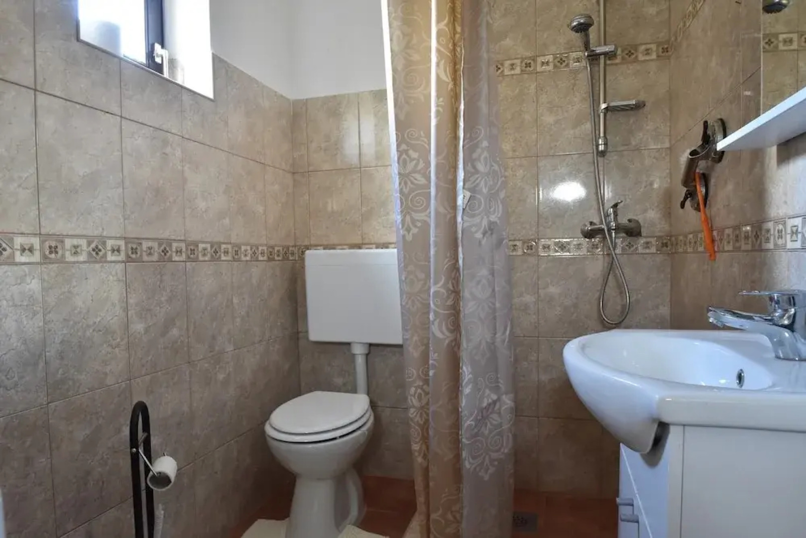 This Pleasant Holiday Home is an Ideal Starting Point to Explore Dalmatia