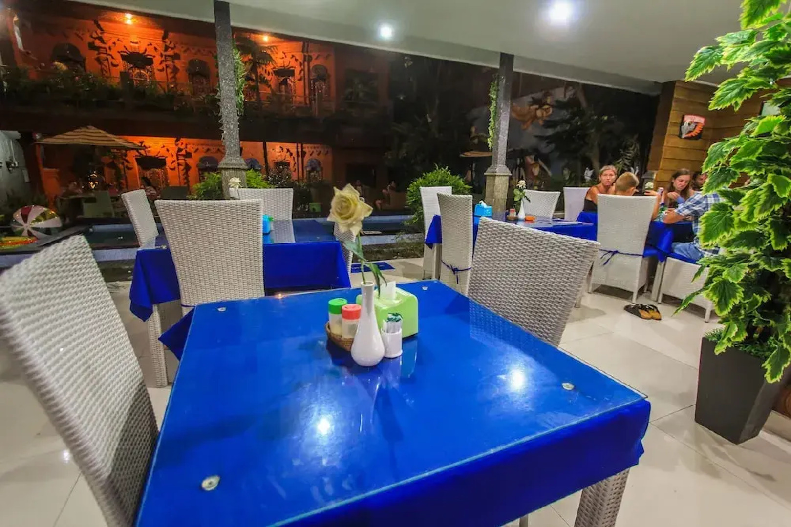 Hotel Lumbung Sari Legian