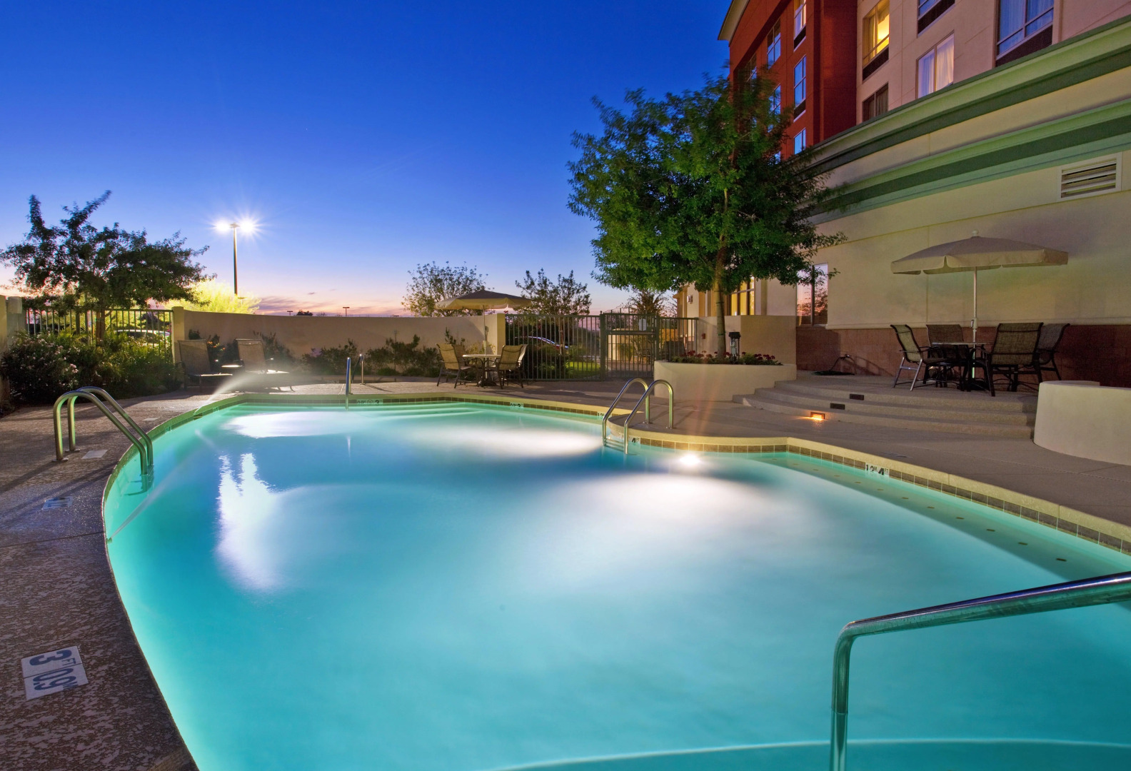 Holiday Inn Hotel & Suites PHOENIX AIRPORT by IHG