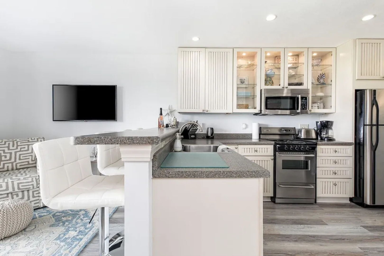 The Shores Lake View Condo Unit 5574