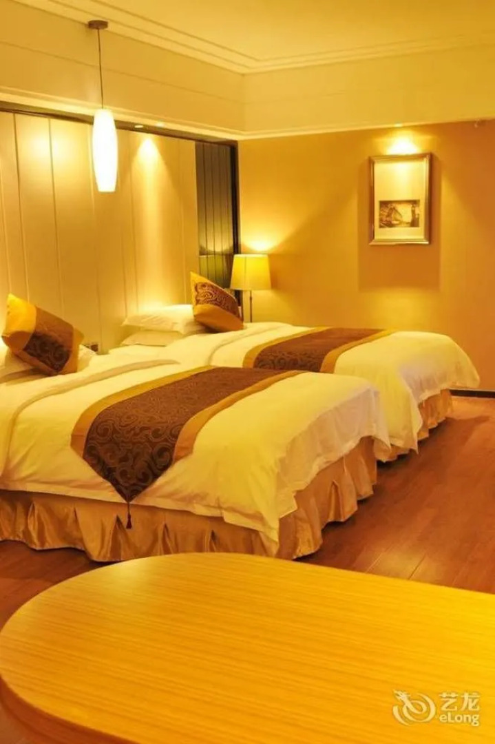 Xishuangbanna Harbour Side International Hotel