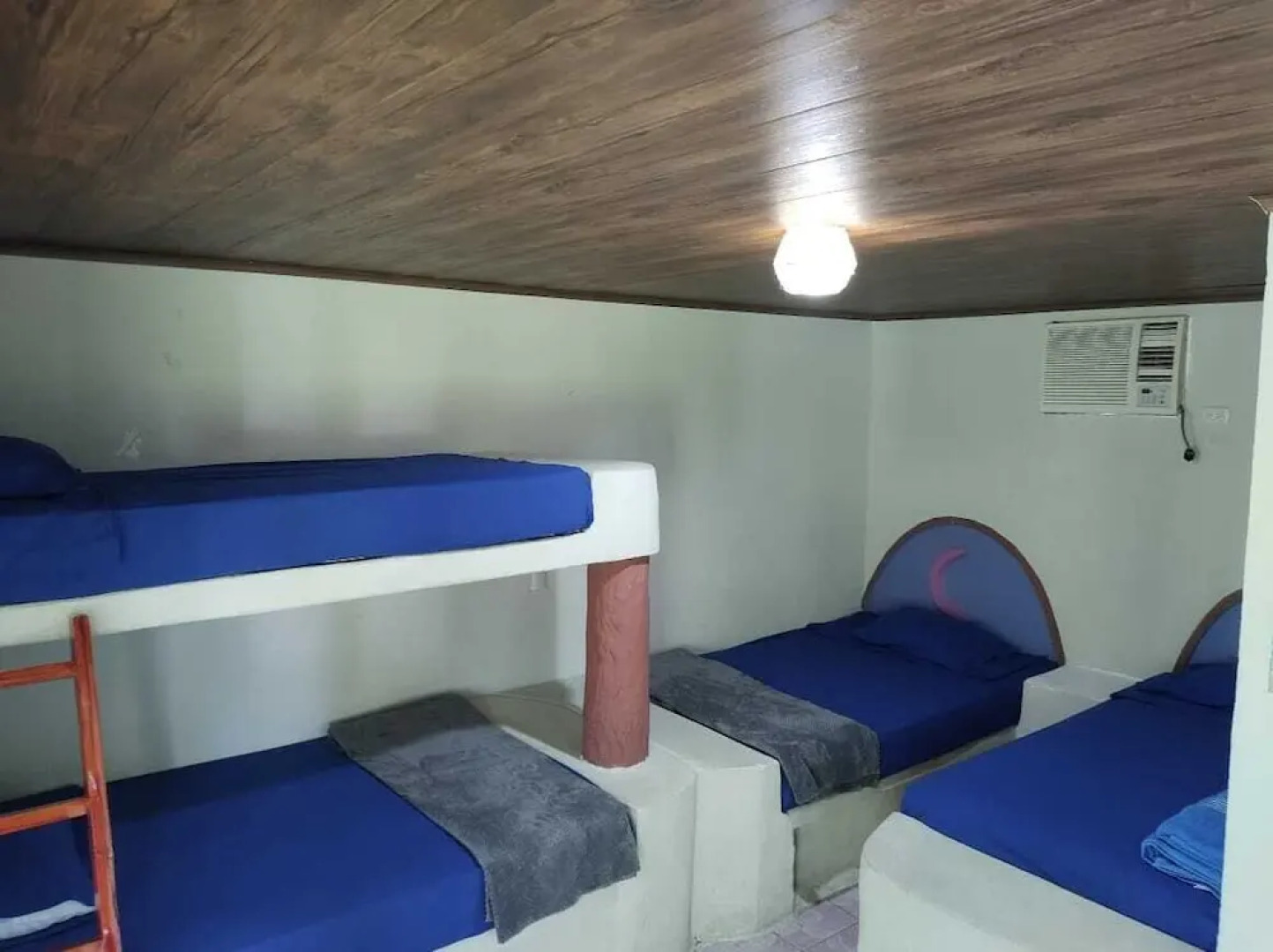 Hidden Paradise Beach Jiote