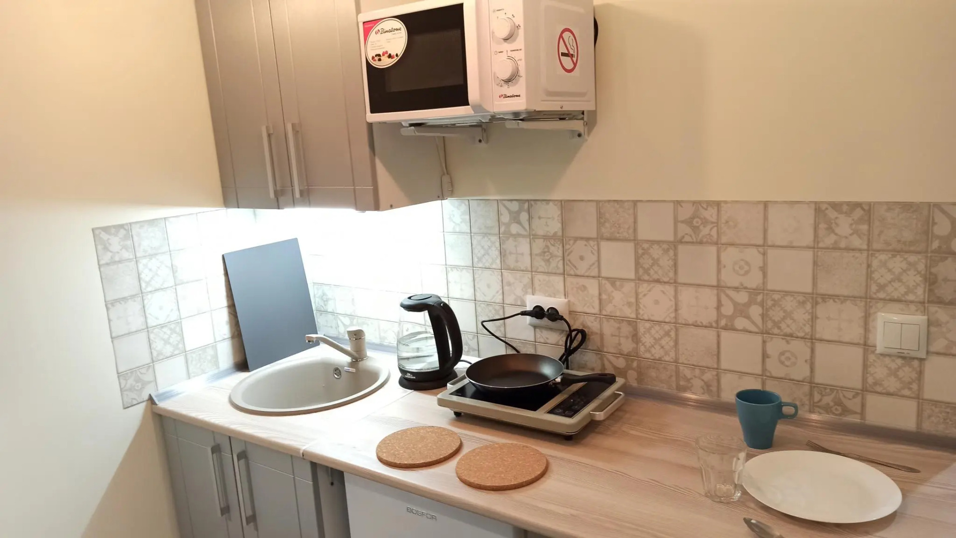 Диван и Чемодан на ул. Ленина, 79