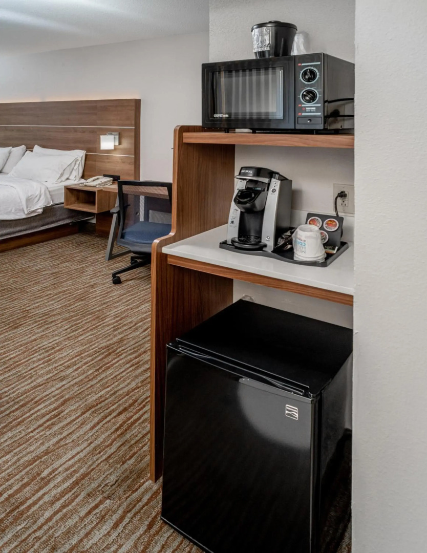 Holiday Inn Express Hotel & Suites Pikeville by IHG