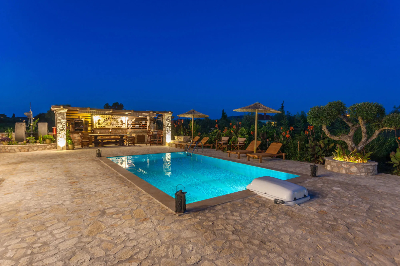 Agro Art Boutique & Luxury Villas