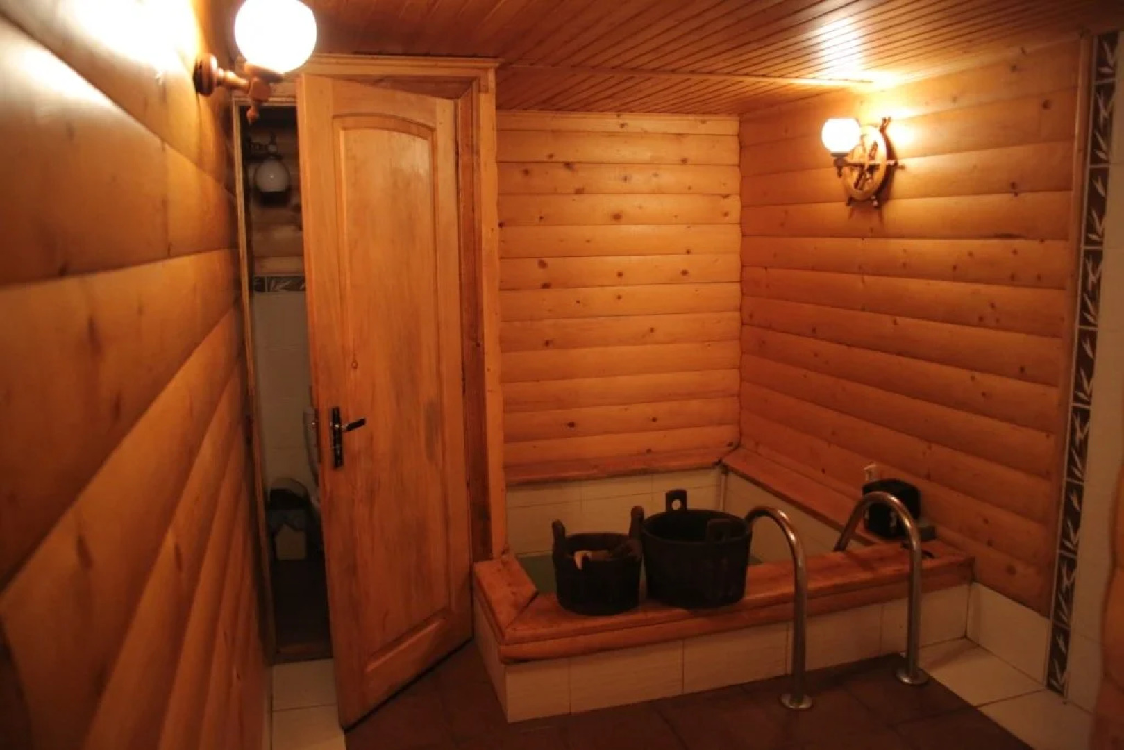 Галицька Корона