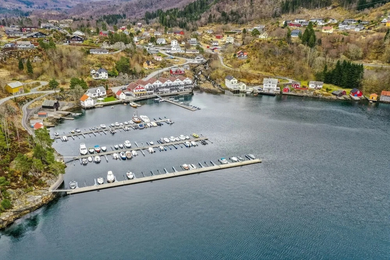 Tysnes Sjø og Fritid