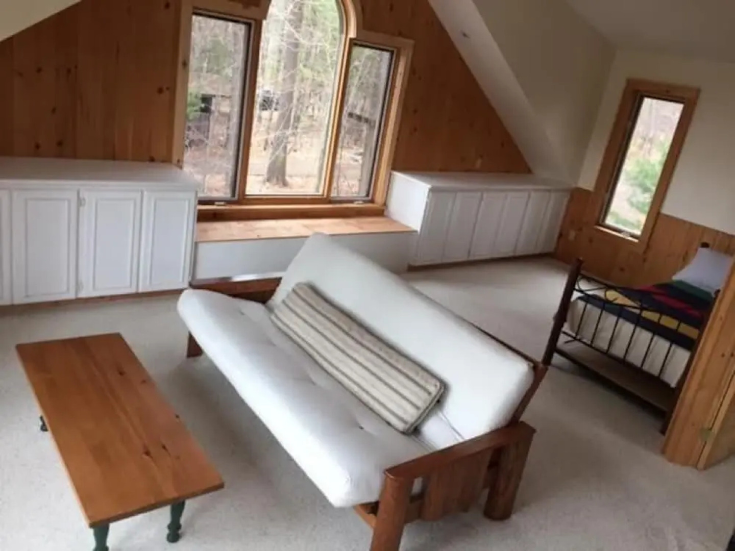 Brandy on the Rocks ~ a perfect family retreat on Brandy Lake!