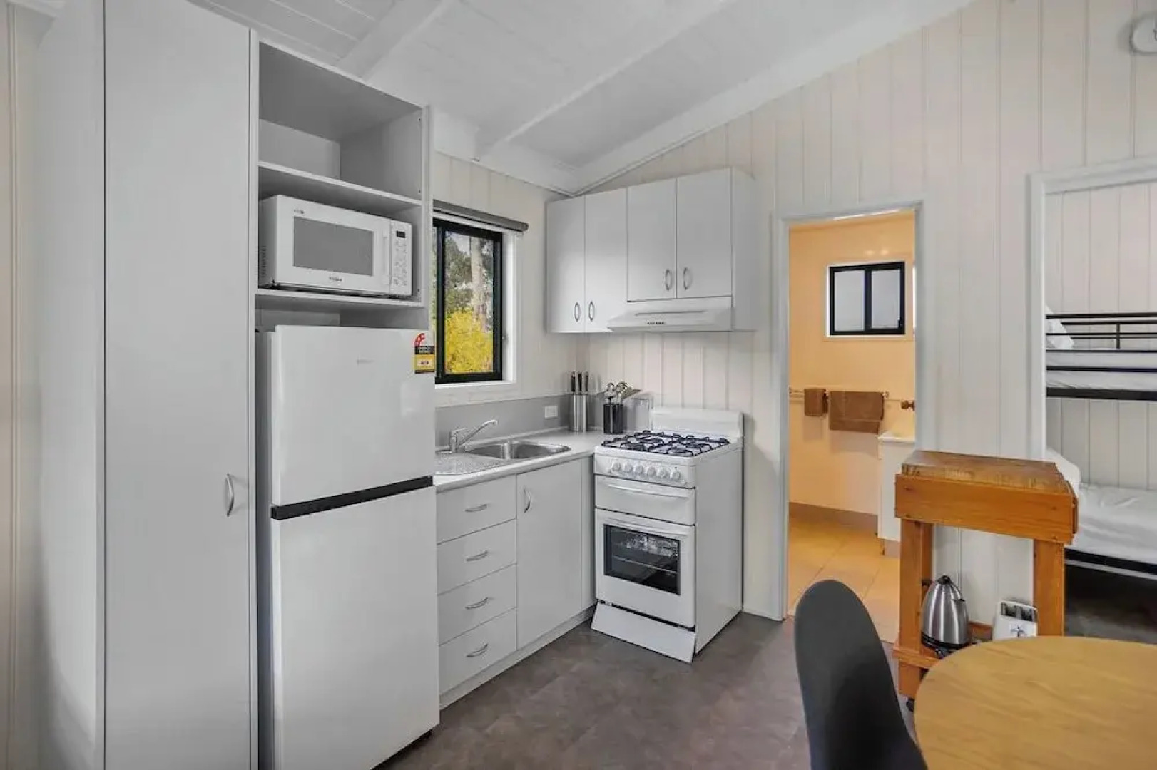 Pet Friendly Stays - BIG4 Aireys Inlet