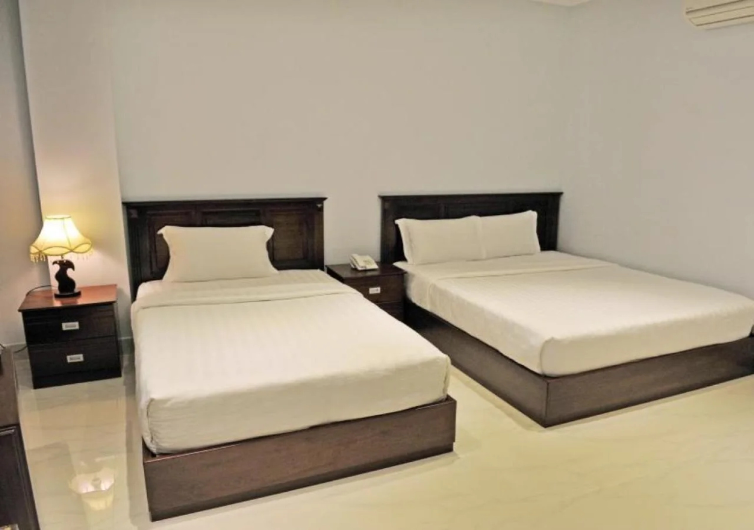 Phoenix Hotel