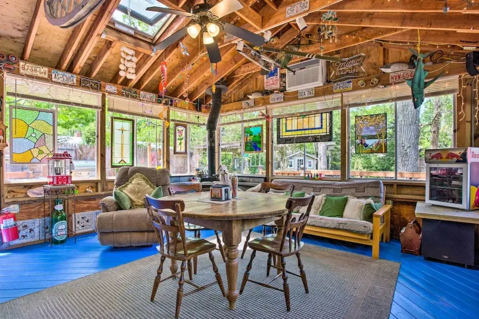 Charming Hampton Bays Home 5 Mi to Coopers Beach