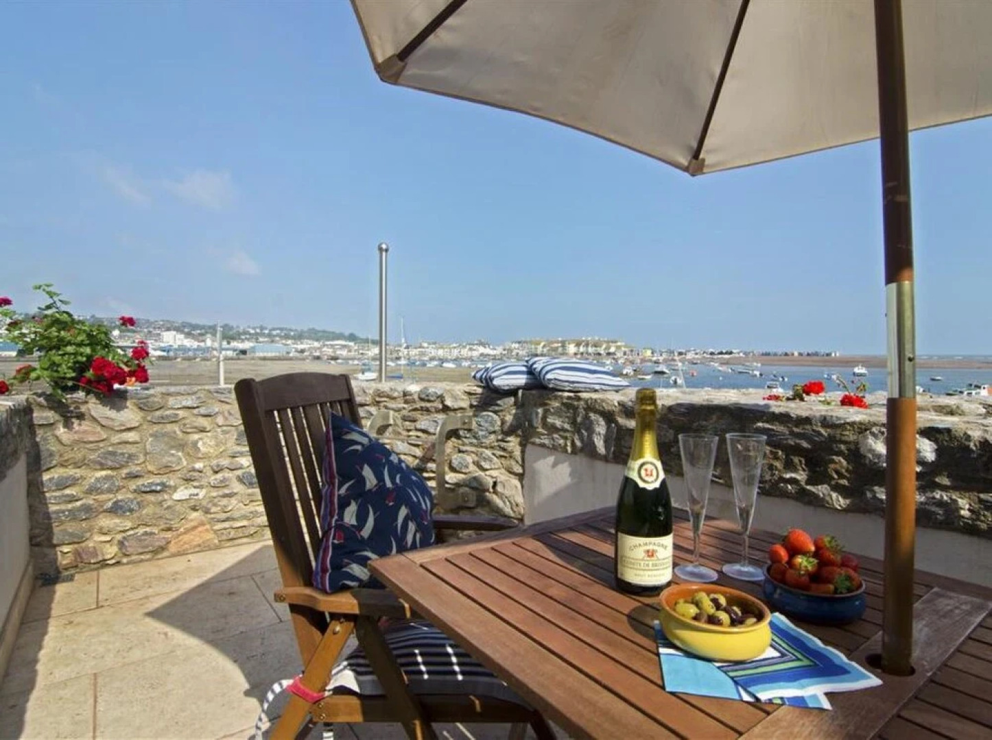 Frannie Shaldon in Shaldon