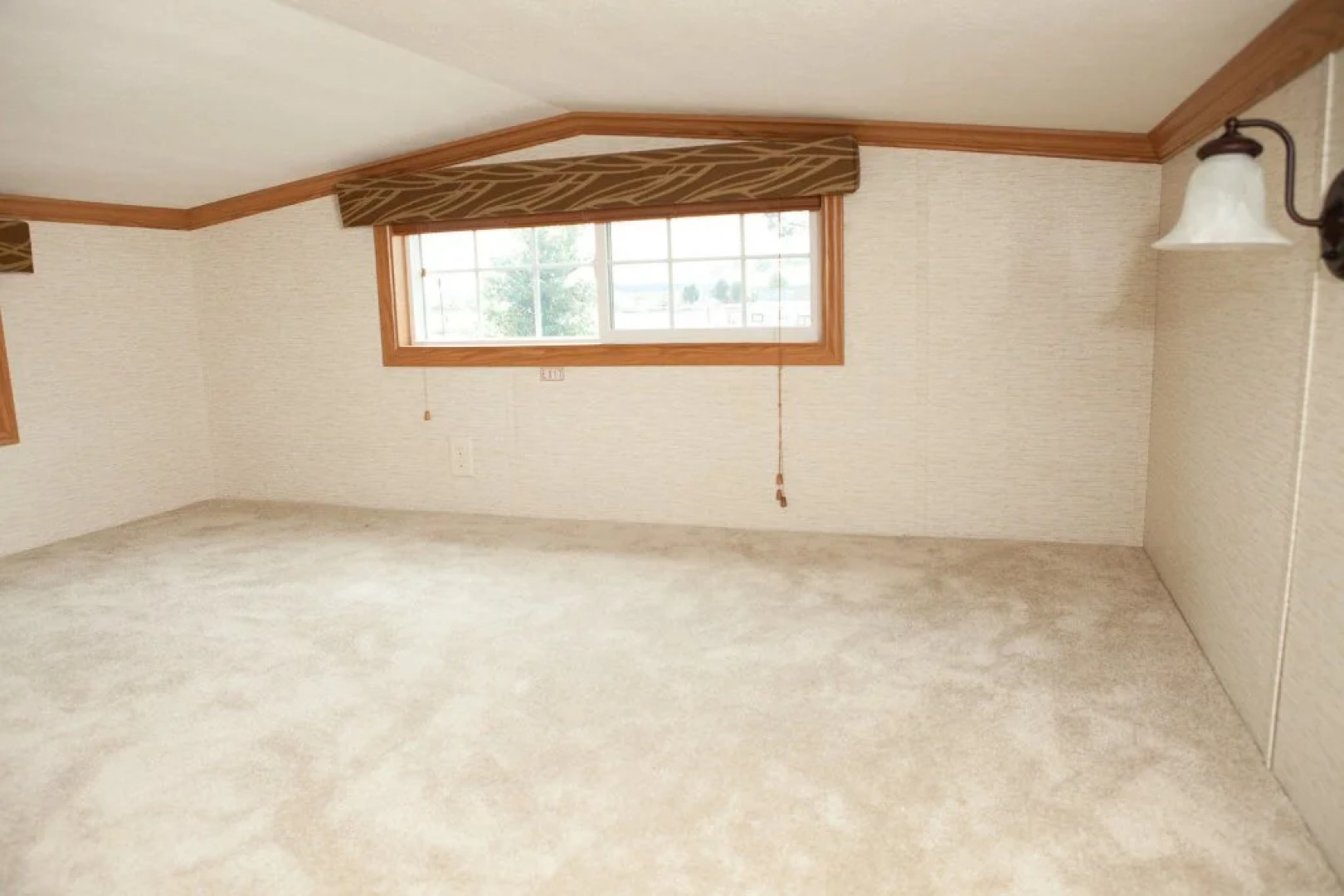 Sun Retreats Gwynn's Island