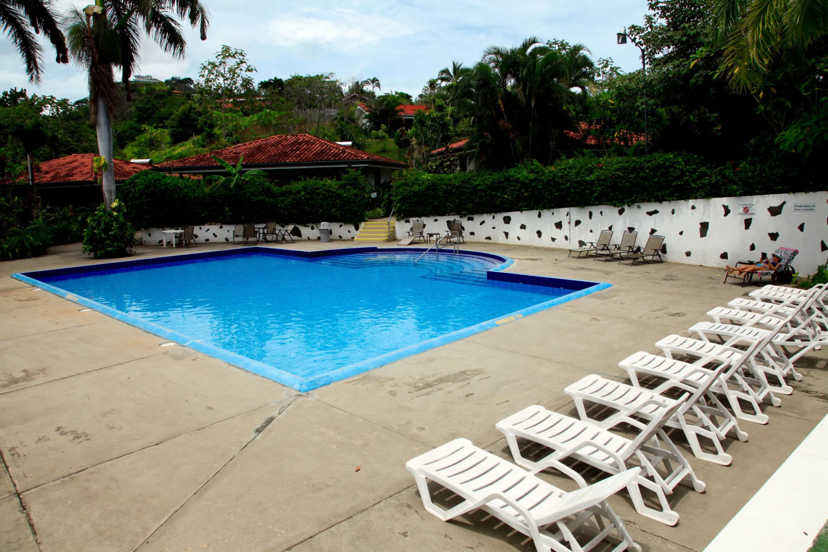 Hotel Colinas del Sol